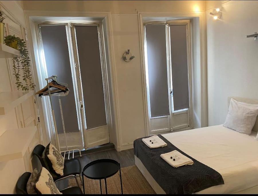 Appartement Studio Confortable -Musee Grevin - Musee Du Louvre - Grand Boulevard - 2 Pers à Paris Extérieur photo